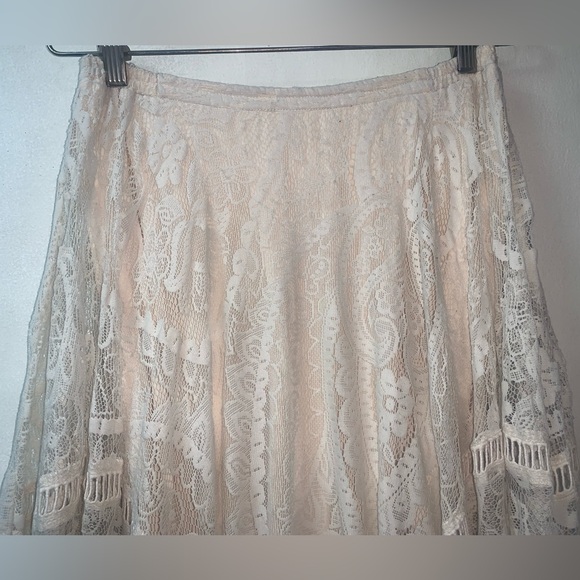 Spell & The Gypsy Rhiannon Lace Maxi Skirt - Picture 4 of 14